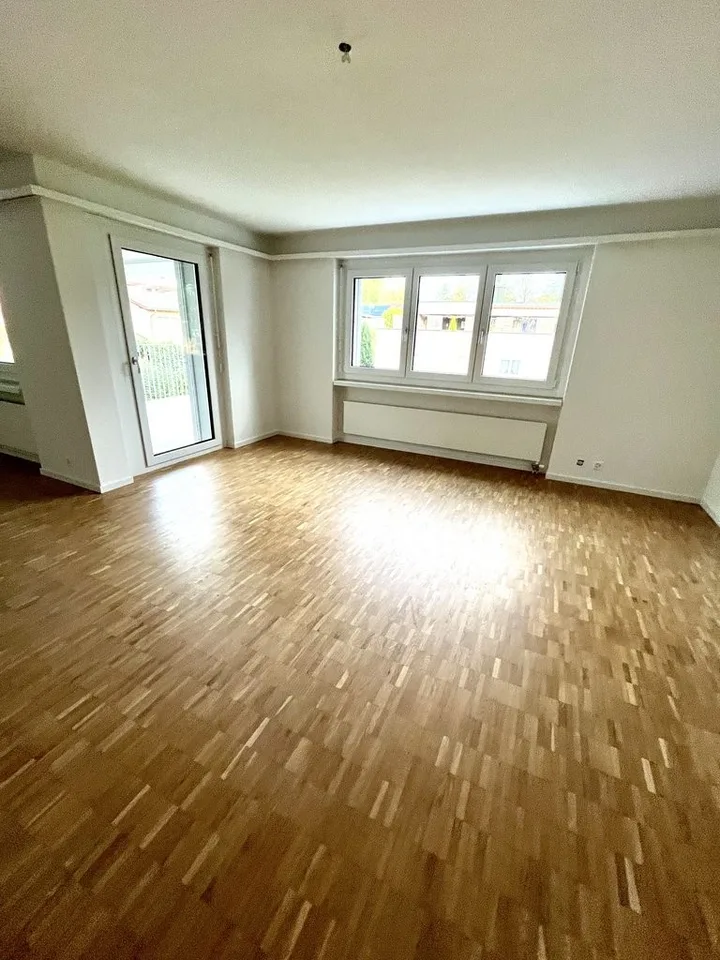 Sanierte 4.5-Zimmer-Wohnung im 3. OG in Gossau zu vermieten!