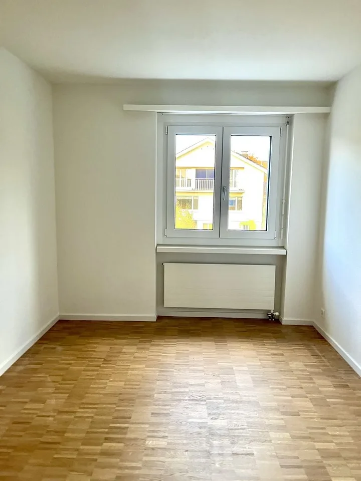 Sanierte 4.5-Zimmer-Wohnung im 3. OG in Gossau zu vermieten!