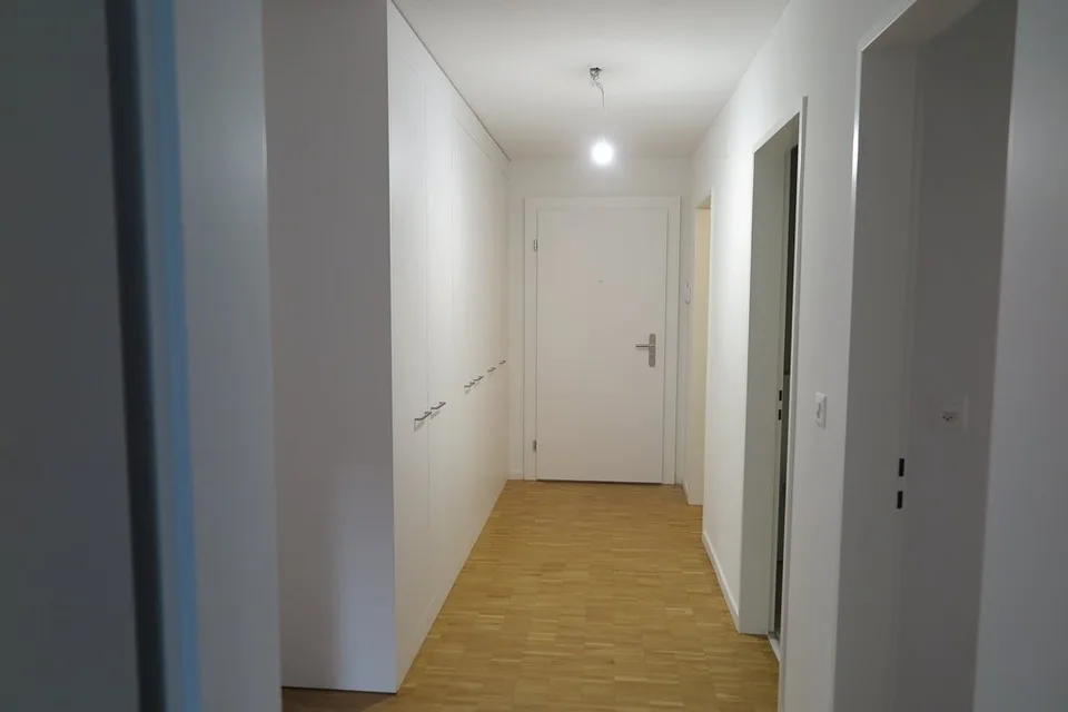 Sanierte 4.5-Zimmer-Wohnung im 1. OG in Gossau zu vermieten! – photo 7 sur 12