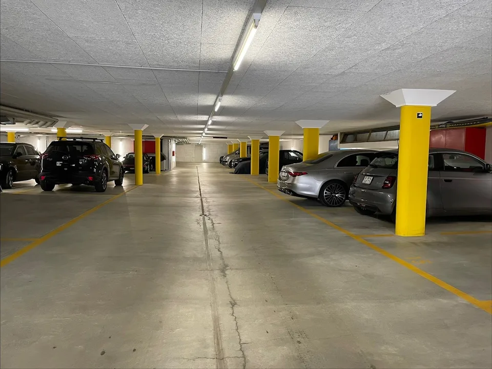 Tiefgaragenplatz