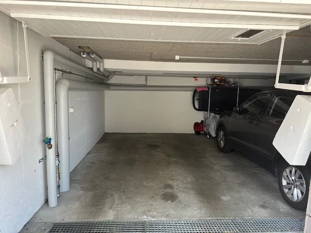 Garage Mitten im Zentrum von Thalwil