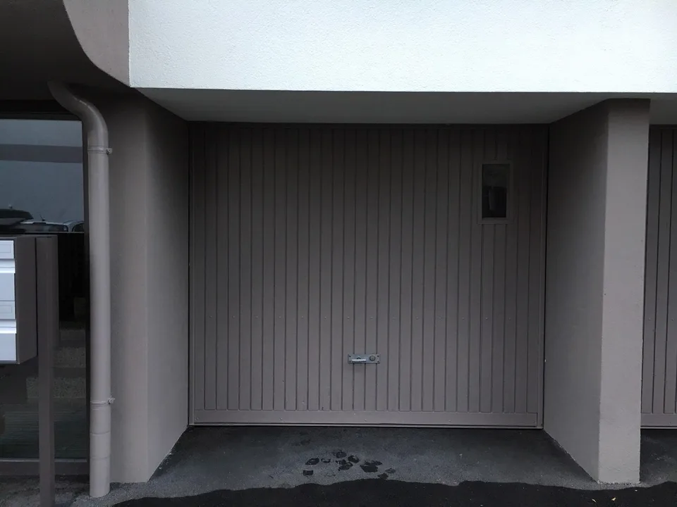 Garage Mitten im Zentrum von Thalwil