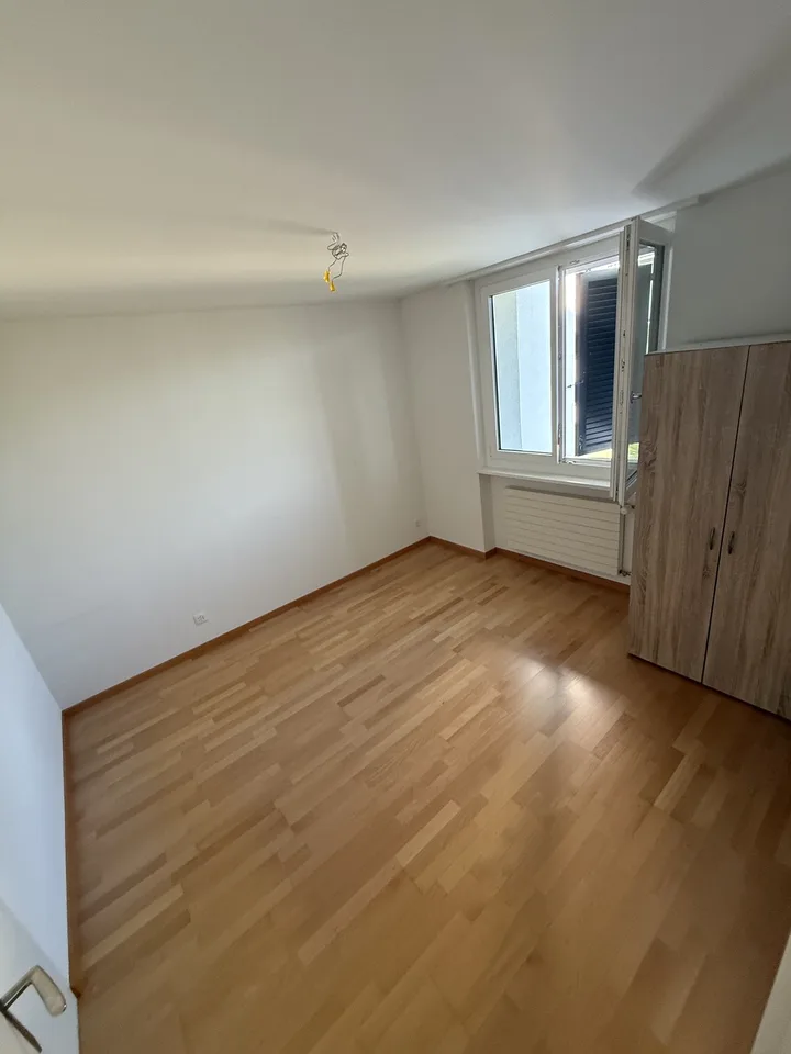🏡 Room available in Adliswil (Zurich)