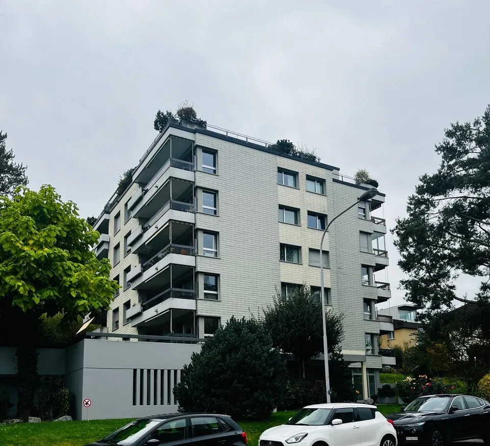 Benötigen Sie einen geschützten Auto-Einstellplatz für Ihr Fahrzeug?