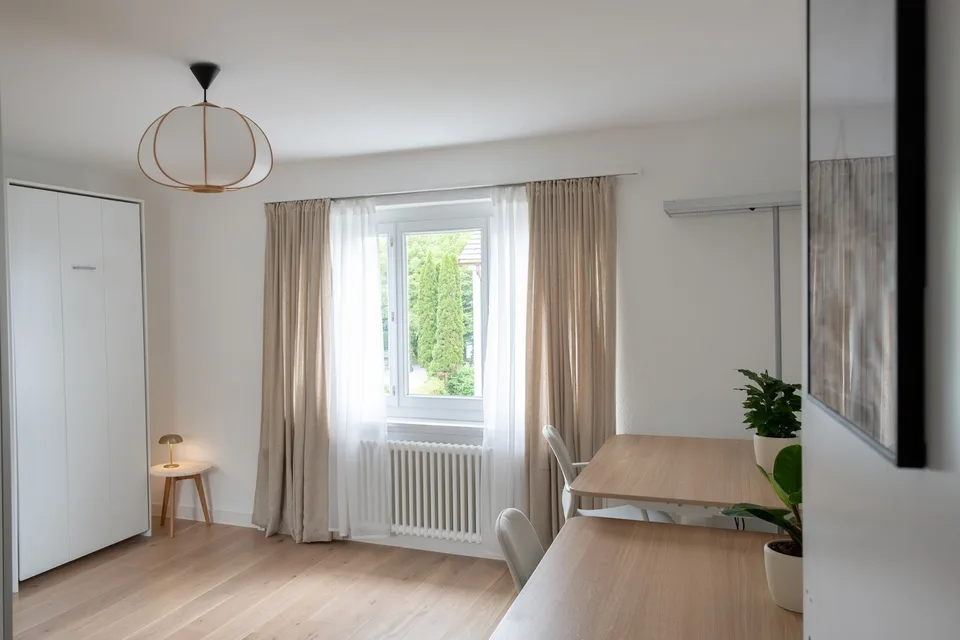 Top-Floor Serviced Appartment - Fully renovated