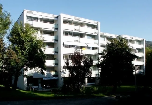 Einstellhallenplatz in Zug zu vermieten