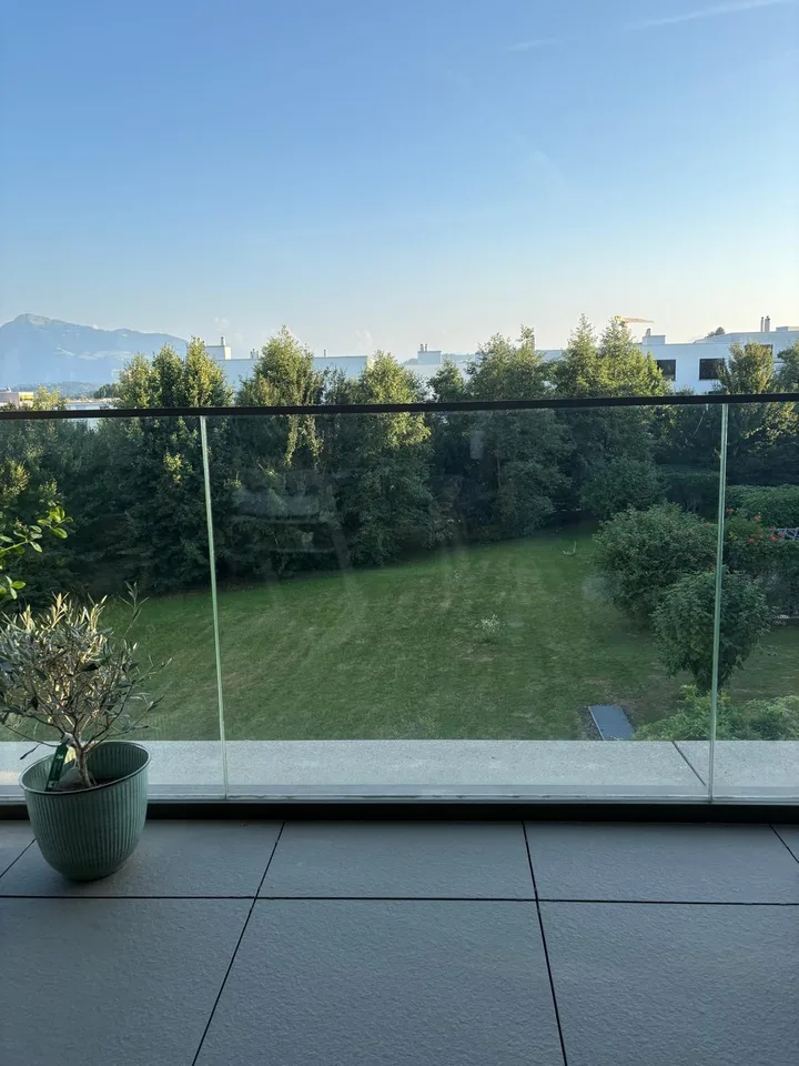 Wunderschöne Wohnung im Grünen in Cham– verfügbar ab 01.10.