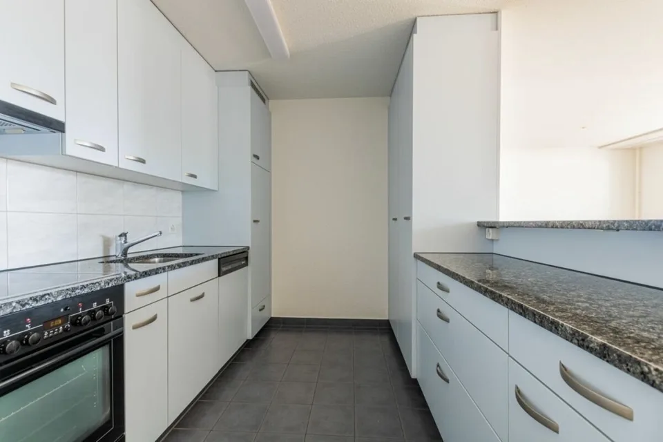 1 Room apartment close to Gersag Bahnhof