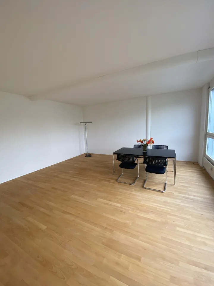 Einzelbüro CHF 1'190 exkl. NK - Co-Workingspace ab CHF 470 exkl. NK