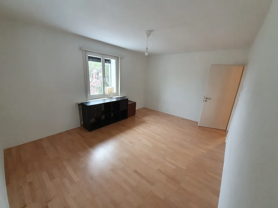 WG-Zimmer in Ebikon ab 01.10. – langfristige Mitbewohnerin / langfristiger Mitbewohner gesucht
