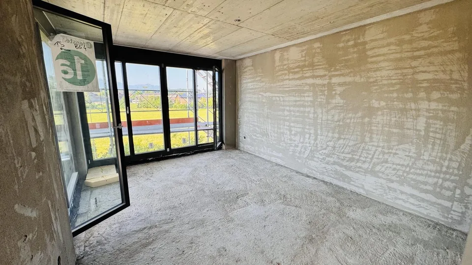 Luxuriöse Panorama 3.5- Zimmerwohnung in Erstvermietung auf dem Land