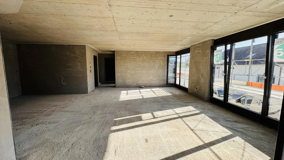 Luxuriöse Panorama 3.5- Zimmerwohnung in Erstvermietung auf dem Land
