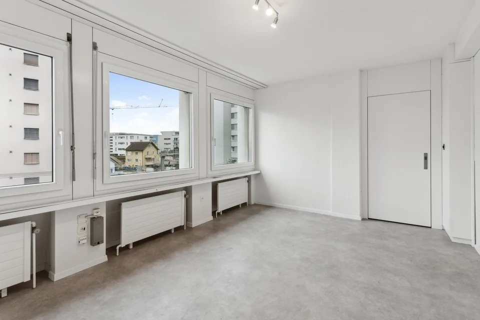 Büro- oder Schulungsräume zu vermieten