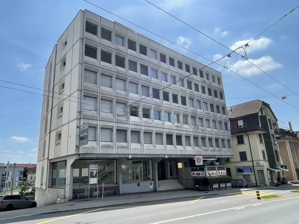 Büro- oder Schulungsräume zu vermieten