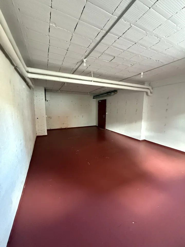 Gewerberäume in zentraler Lage in Luzern (Maihof) zu vermieten – photo 8 of 10