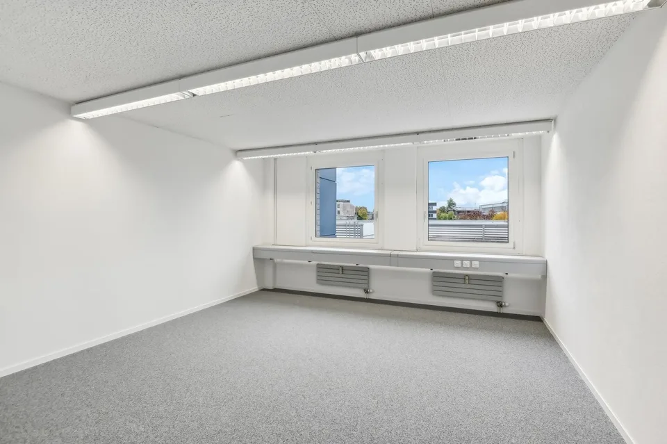 Attraktives Kleinbüro in Steinhausen