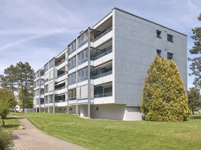 Einstellplätze im Riedmatt-Quartier zu vermieten