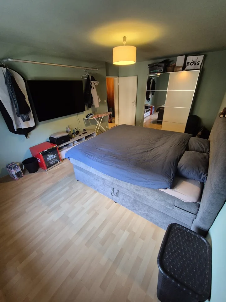 Free Room WG Bernstrasse 112
