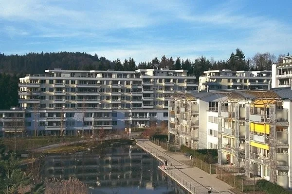 Parkplatz in der Einstellhalle zu vermieten
