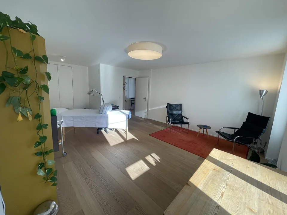 Praxiszimmer in Praxisgemeinschaft zur Untermiete