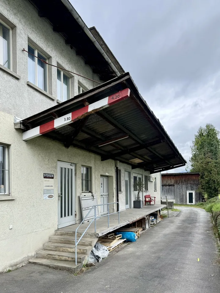 Lagerraum in Meggen