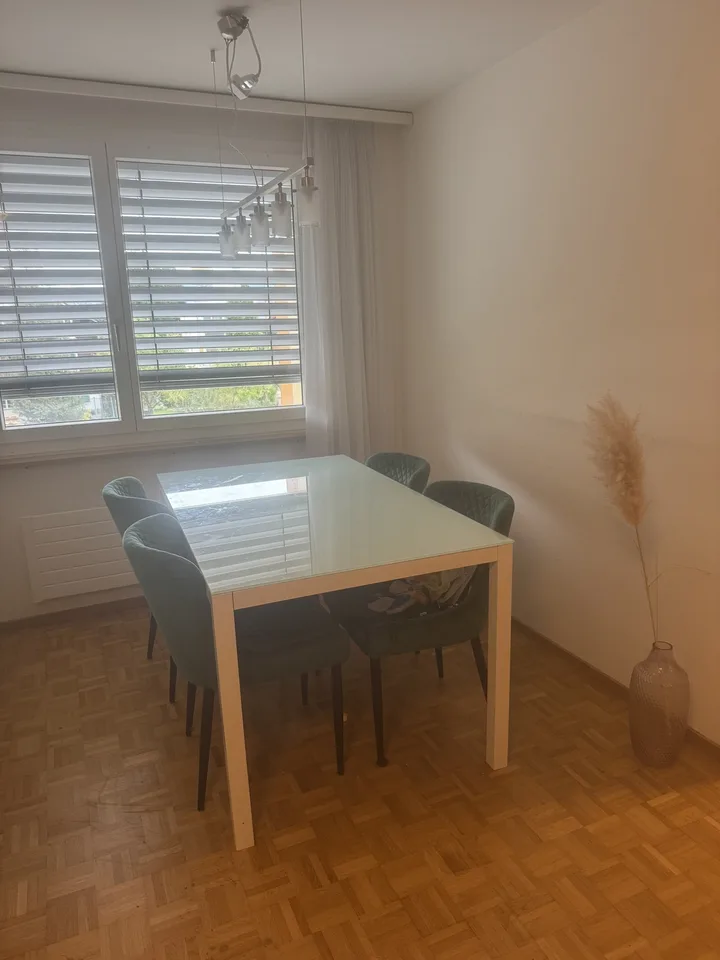 Zimmer in 2er WG Stadtnaher, grüner Umgebung.