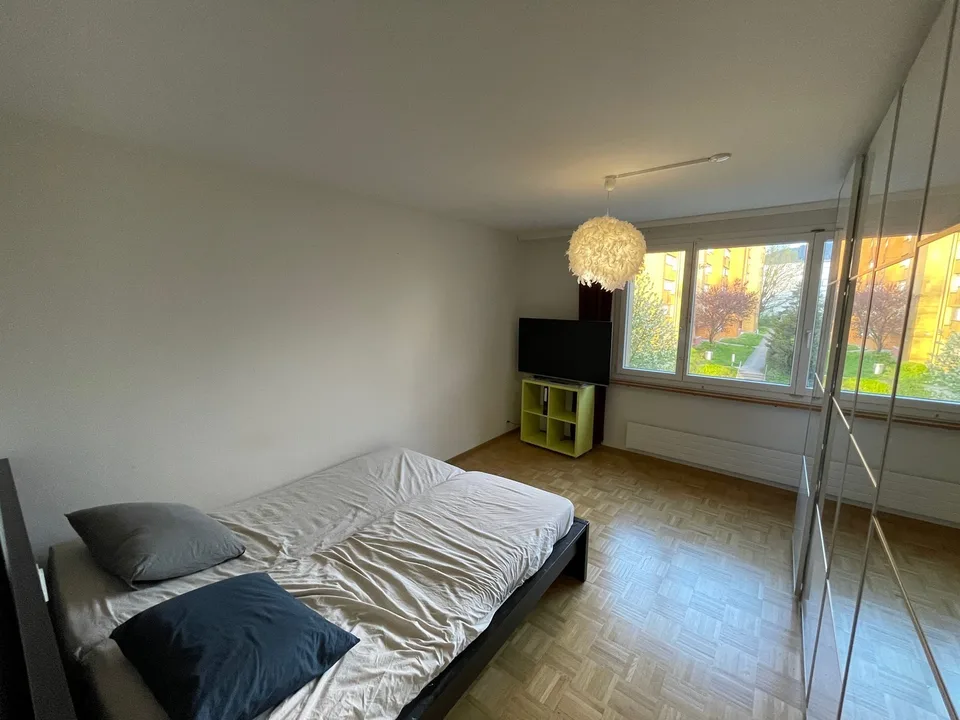 Zimmer in 2er WG Stadtnaher, grüner Umgebung.