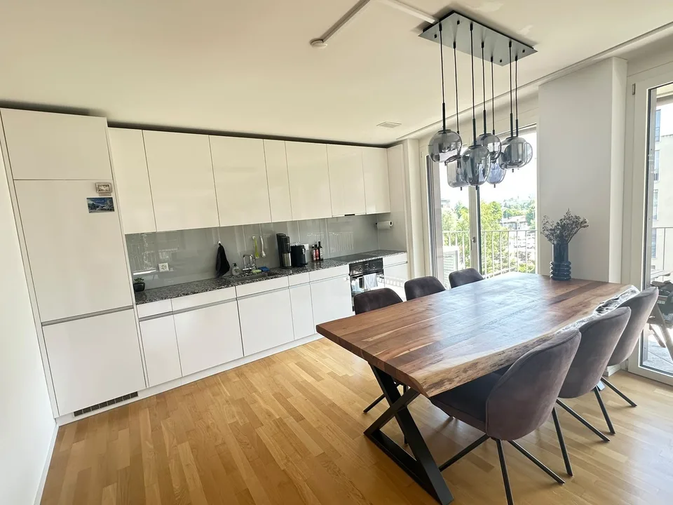 Möblierte 3½-Zimmer-Wohnung zur Zwischenmiete in Kriens (Schweighof)  1.10.2026 bis 26.1.2027