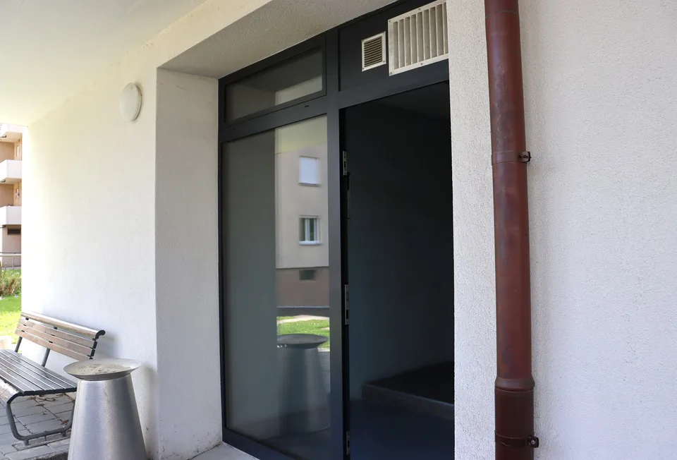 Vielseitiger Gewerberaum / Geschäftsraum ca. 22 m² in Kriens – photo 8 of 10