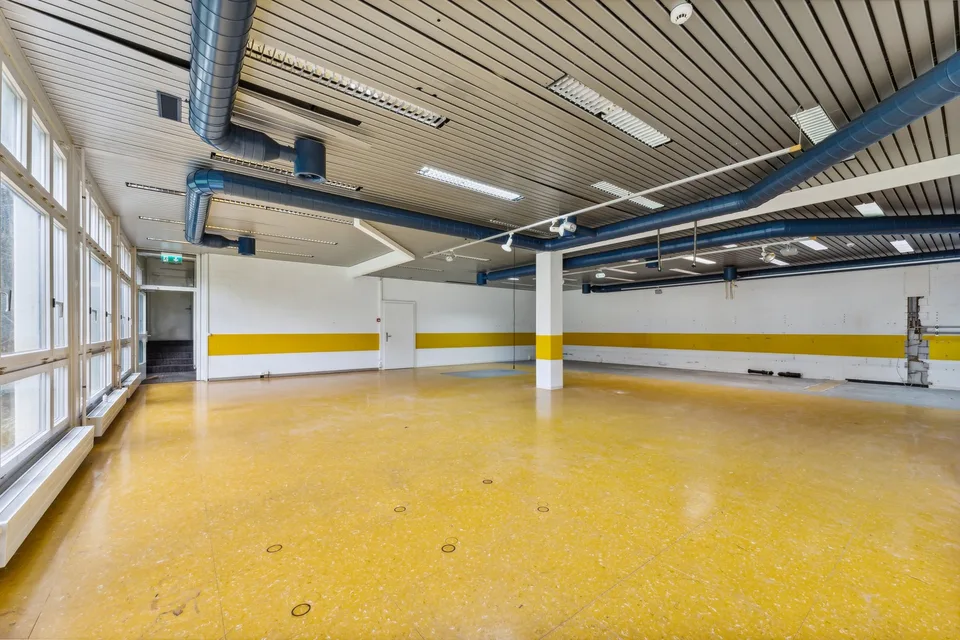 Attraktive Buro- und Gewerbeflaeche (625 m2) mit maximaler Flexibilitaet in Luzern-Littau
