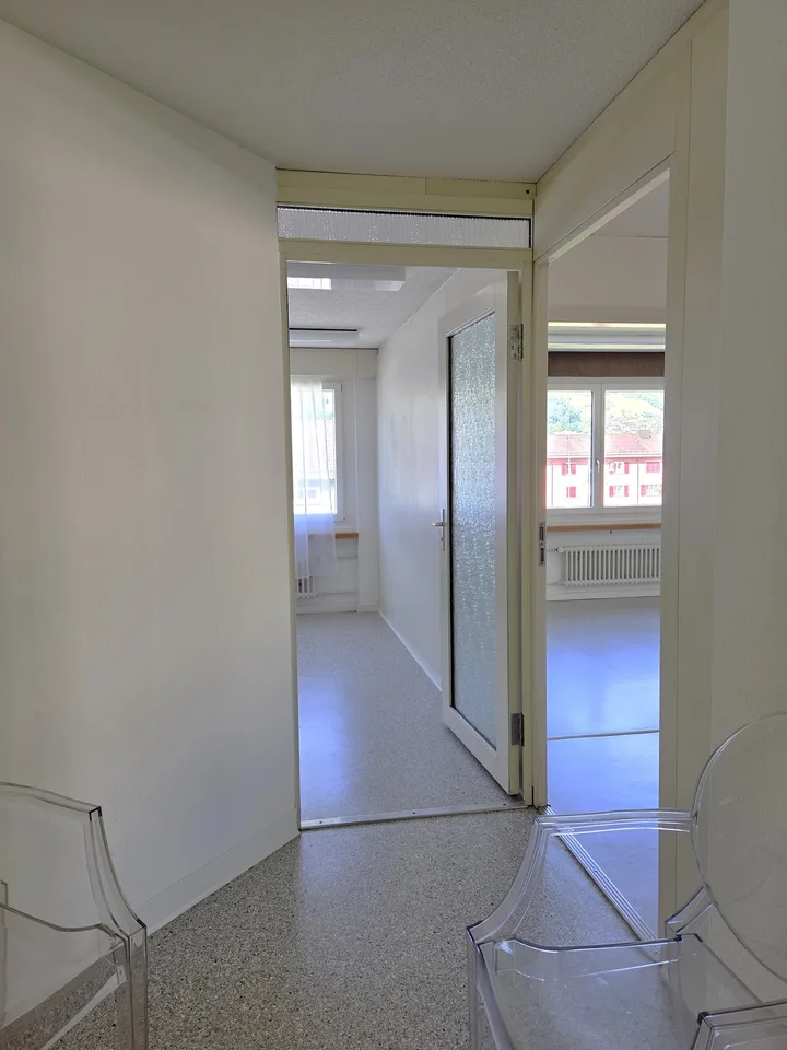 Nachmieter*in gesucht für Büro- / Praxisräume
