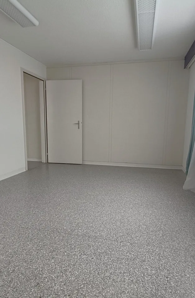 Nachmieter*in gesucht für Büro- / Praxisräume
