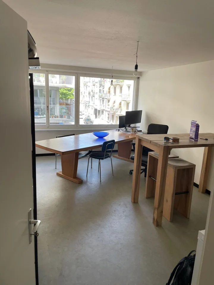 Büro / Atelier ab sofort in Luzern zu vermieten