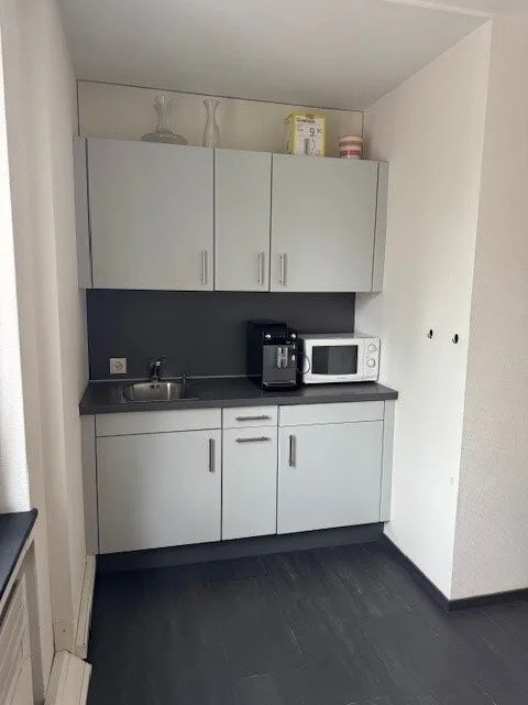 Helles Büro mit Wohlfühlfaktor