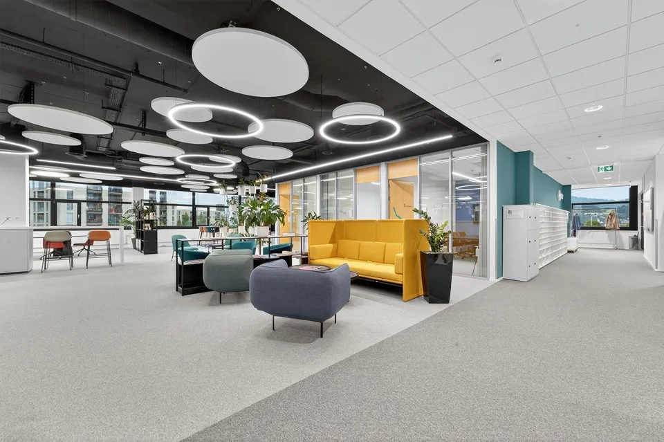 Exklusive 1600 m² Bürofläche in Kriens - bezugsbereit 2026