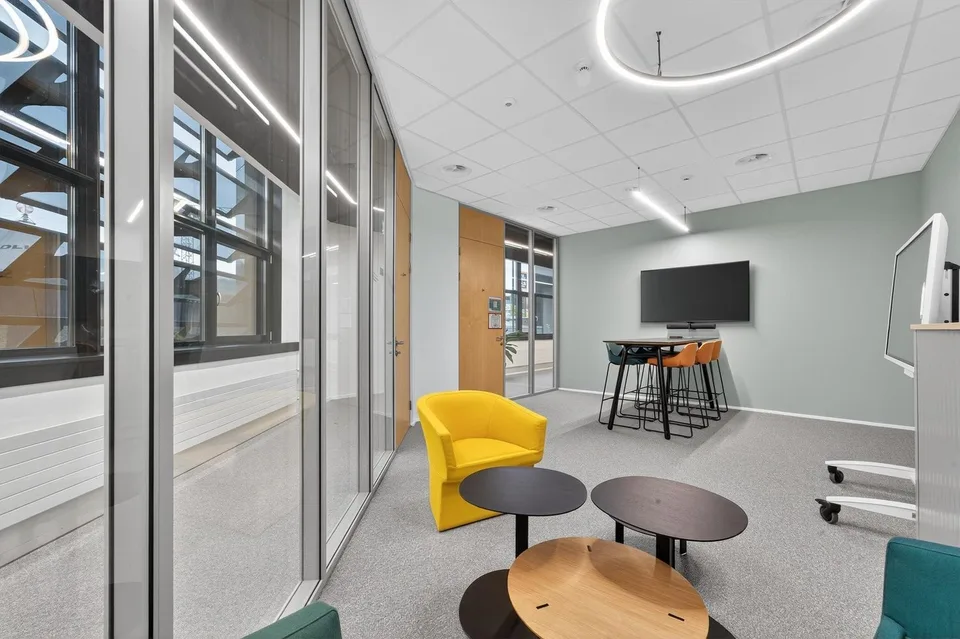 Exklusive 1600 m² Bürofläche in Kriens - bezugsbereit 2026