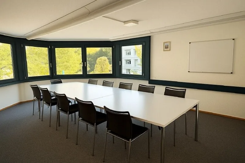 Büro im Zentrum von Luzern inkl. Parkplätzen vor dem Haus und direkt am Veloweg Freigleis