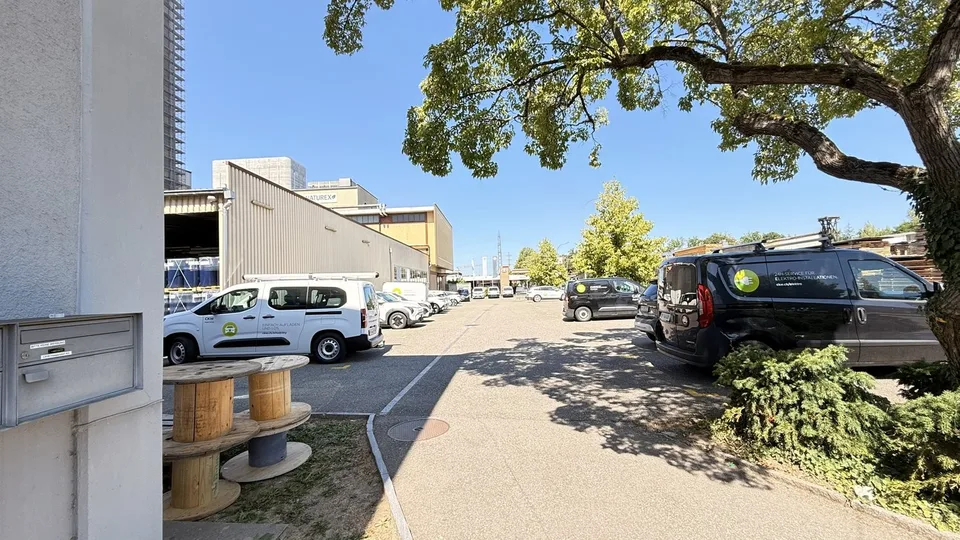 Grosszügige Büroräumlichkeiten an verkehrsgünstiger Lage – photo 13 sur 13