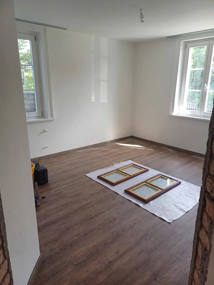 3.5-Zimmer-Parterrewohnung mit Garten und Parkplatz