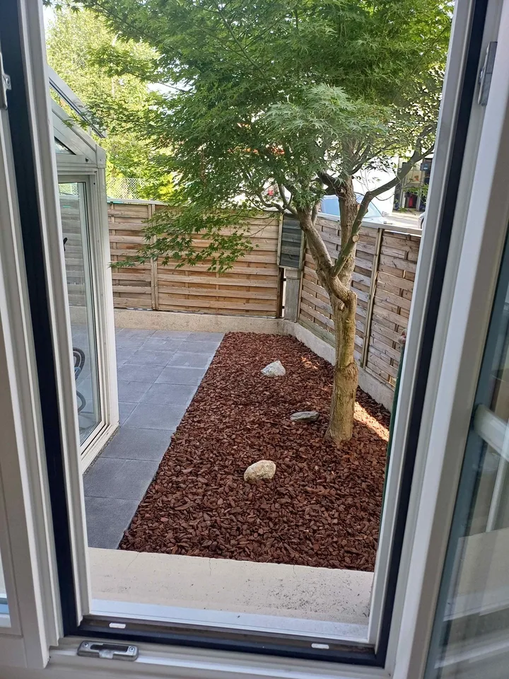 3.5-Zimmer-Parterrewohnung mit Garten und Parkplatz