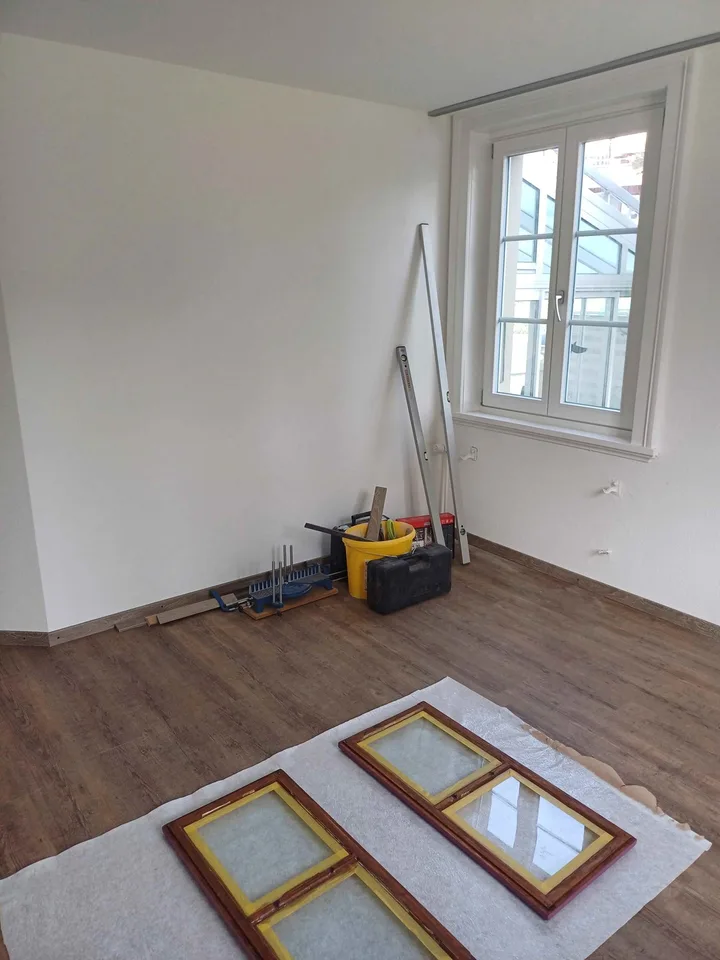 3.5-Zimmer-Parterrewohnung mit Garten und Parkplatz