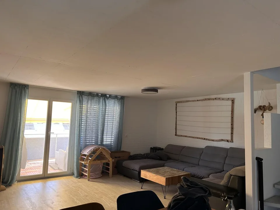 4,5 Zimmer Wohnung mit Grosser Galerie