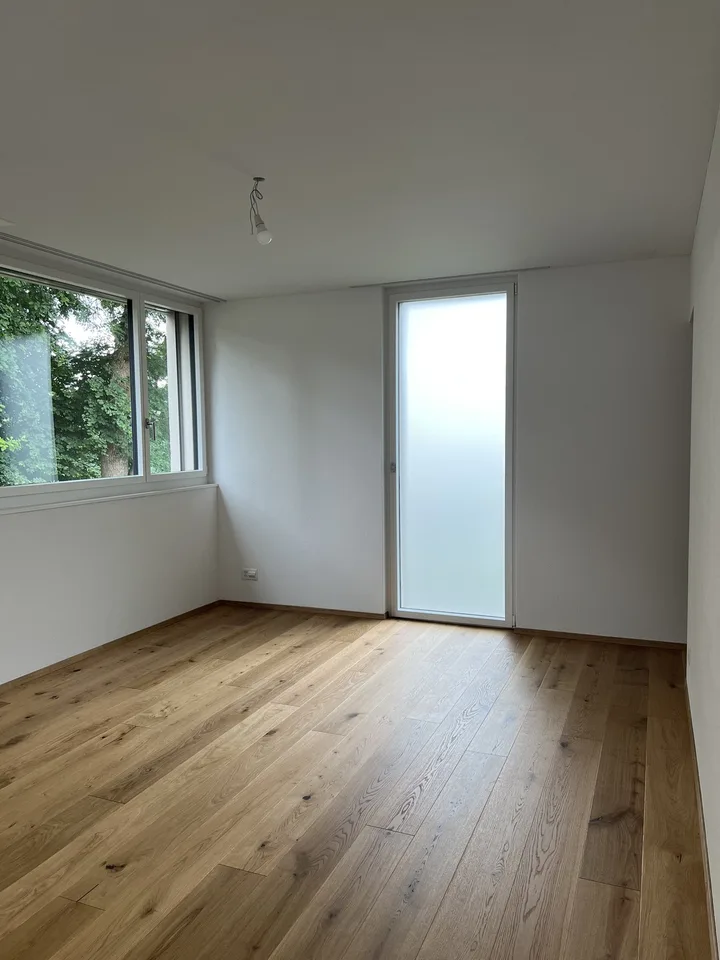 2.5 Zimmer-Duplex-Wohnung mit Gartenplatz