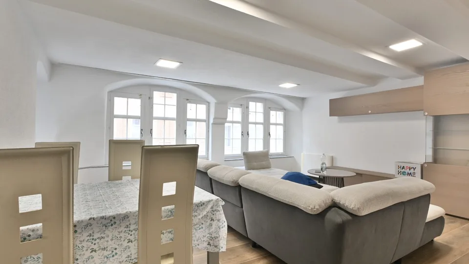 Charmante 2-Zi-Altstadtwohnung – modern & sofort bezugsbereit