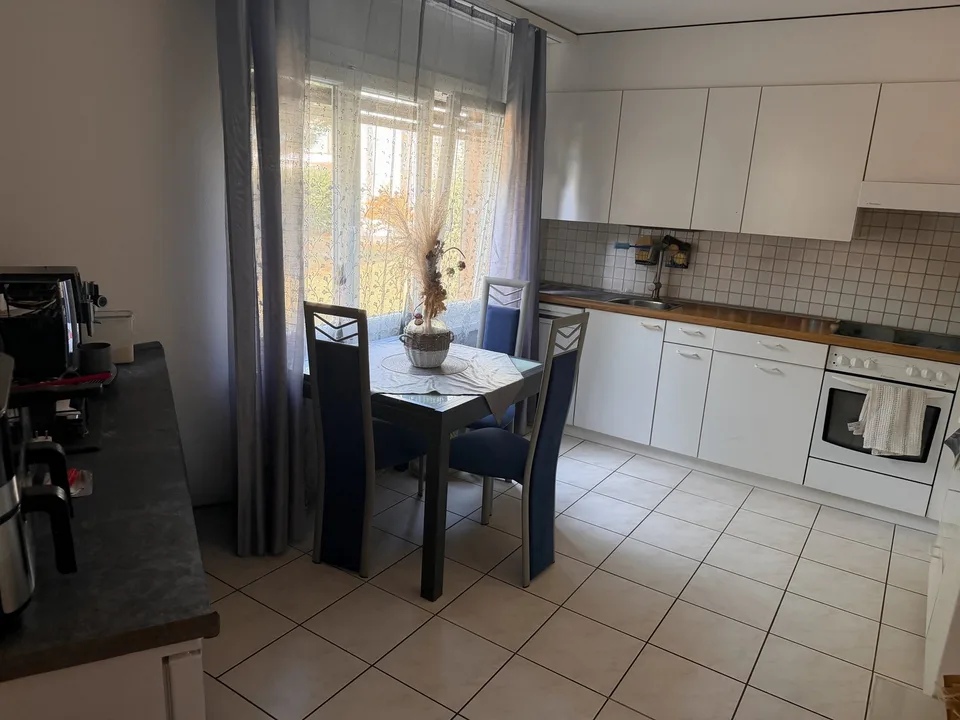 4.5-Zimmer-Gartenwohnung im Erdgeschoss