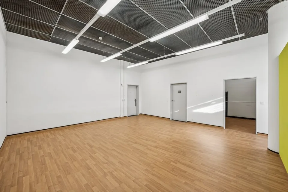 88m2 Büro