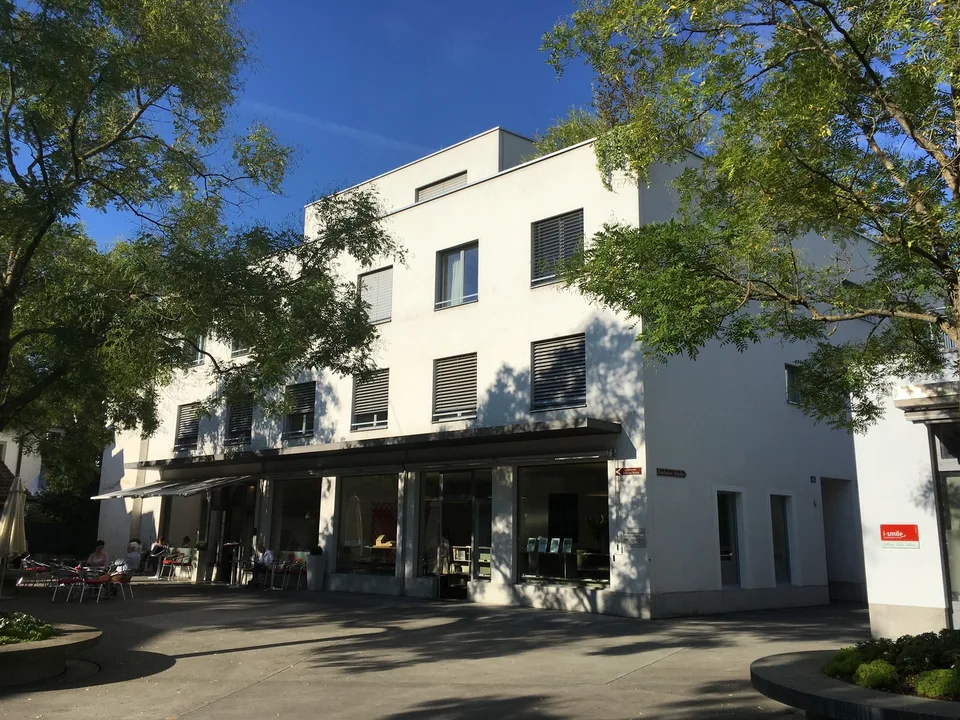 Charmantes Café an Toplage in Riehen sucht Gastgeber