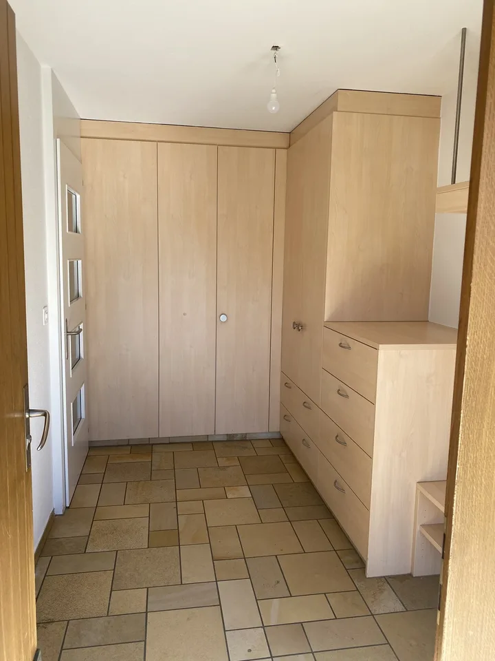 Grosszügige 146 m2 Wohnung in Effingen