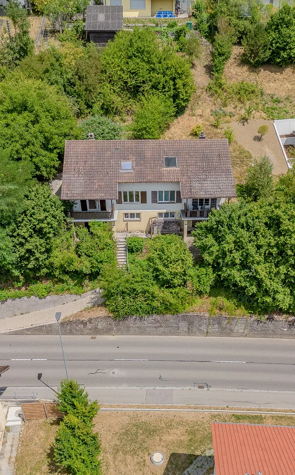renovierte 5.5-Zimmer-Doppeleinfamilienhaushälfte mit Garten, Balkon und Terrasse in Egliswil AG