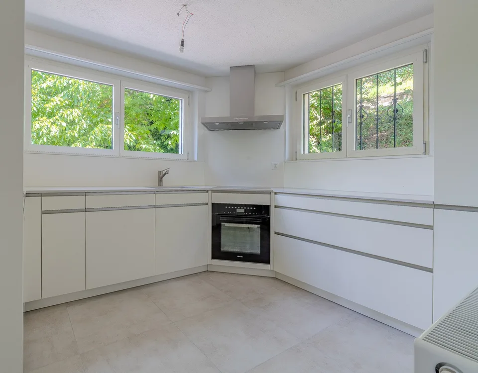 renovierte 5.5-Zimmer-Doppeleinfamilienhaushälfte mit Garten, Balkon und Terrasse in Egliswil AG